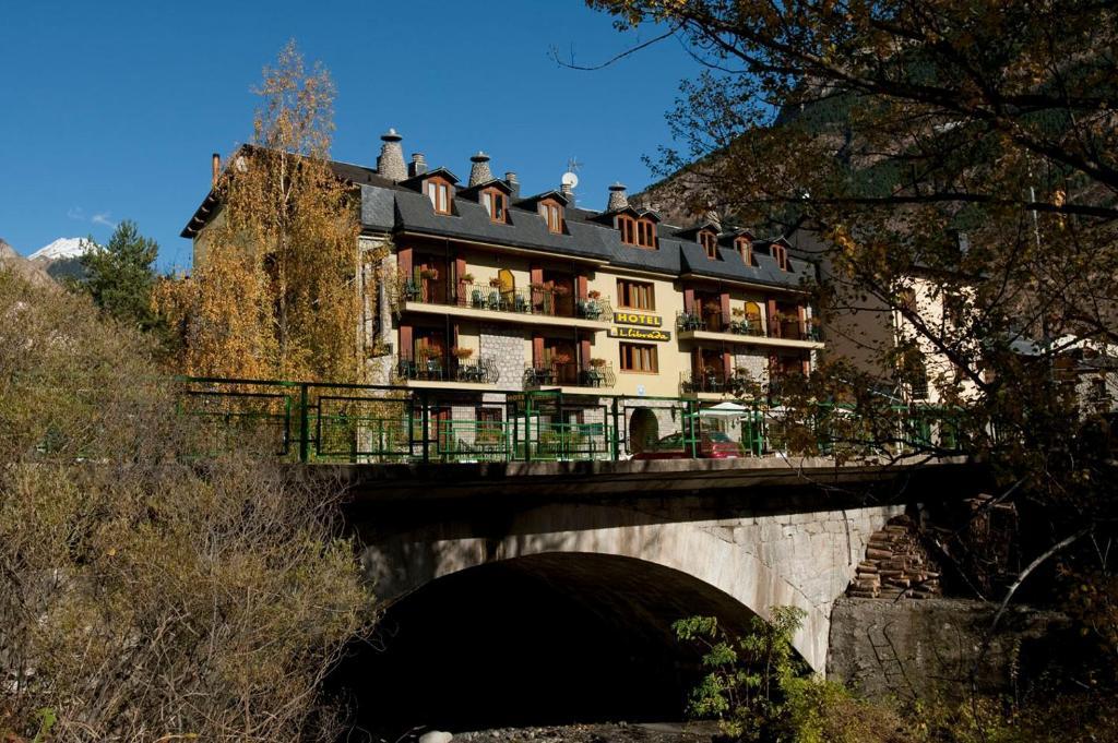 Hotel Llibrada Benasque Exteriér fotografie