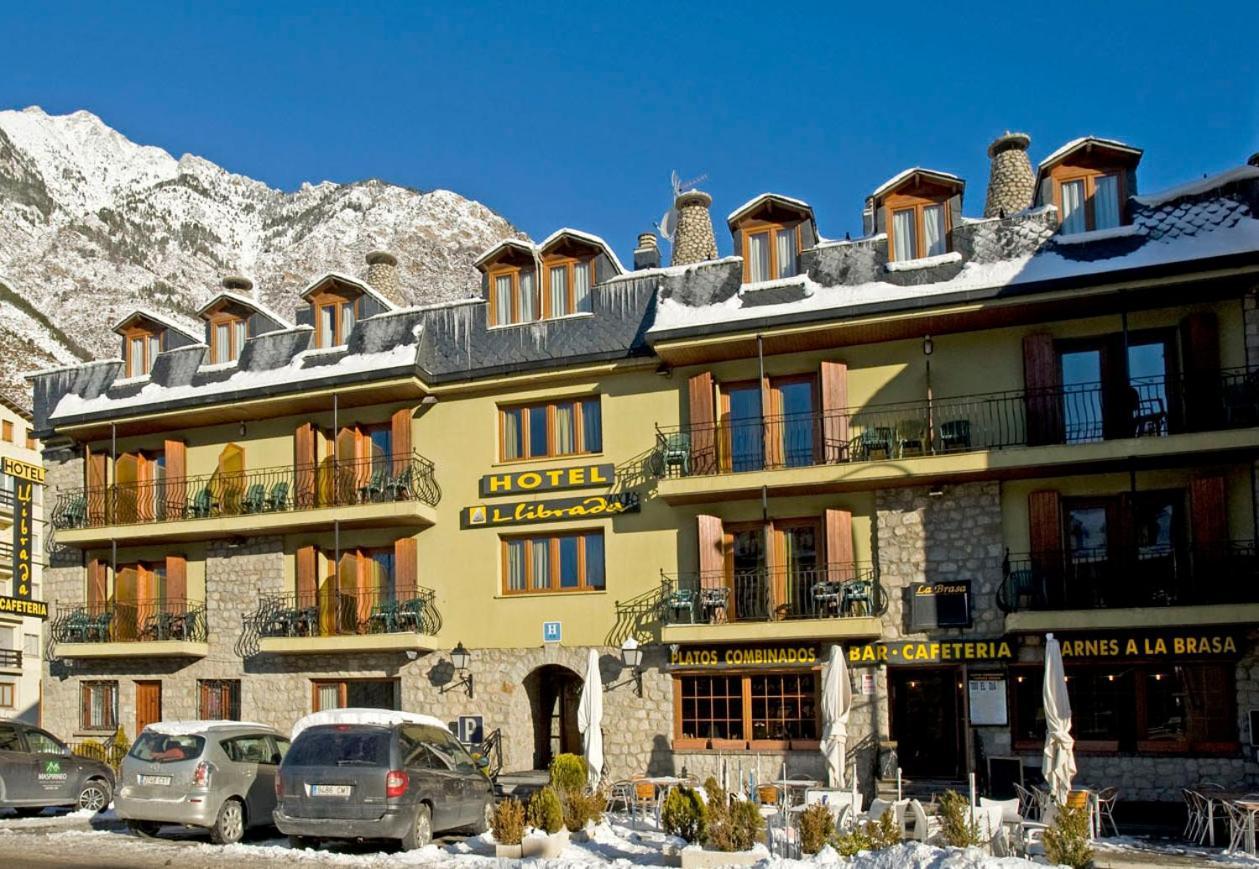 Hotel Llibrada Benasque Exteriér fotografie